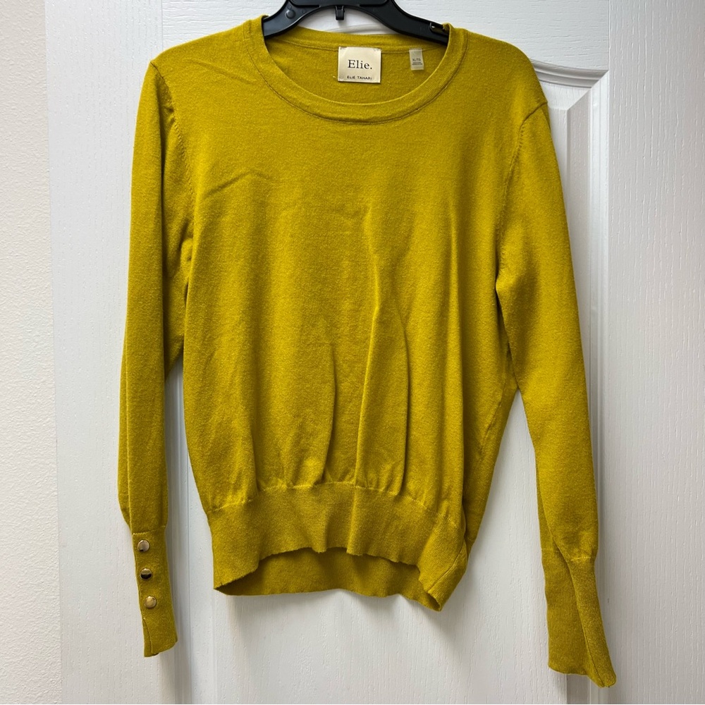Elie. Elie Tahari Long Sleeve Mustard Sweater Sz XL
